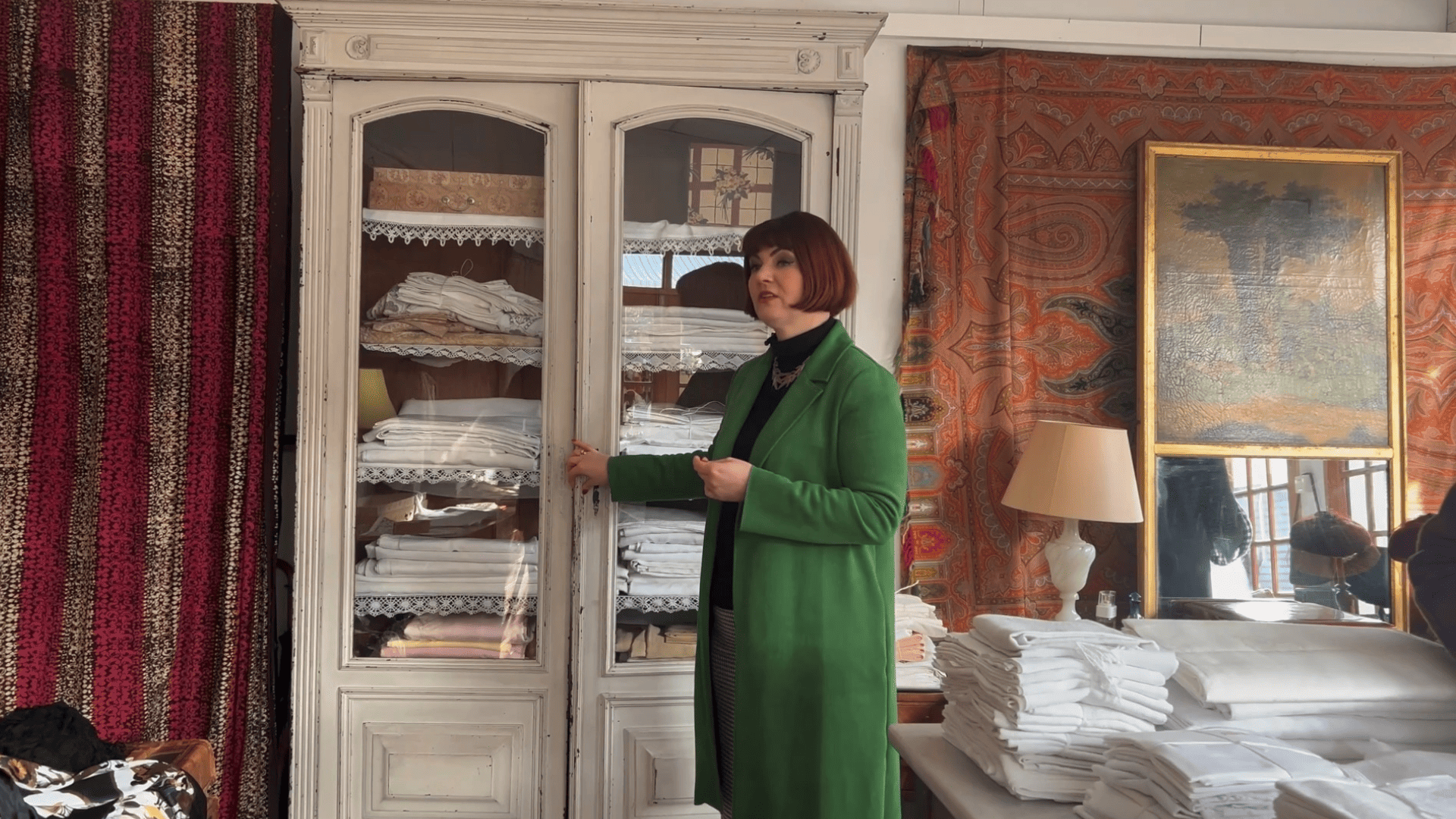 Rebecca Devaney – Madame Giovannani, EP 2